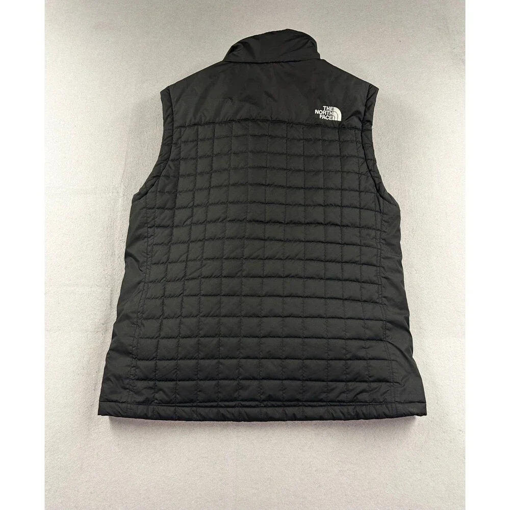 The North Face Men’s Black Thermoball Quilted Puffer Vest